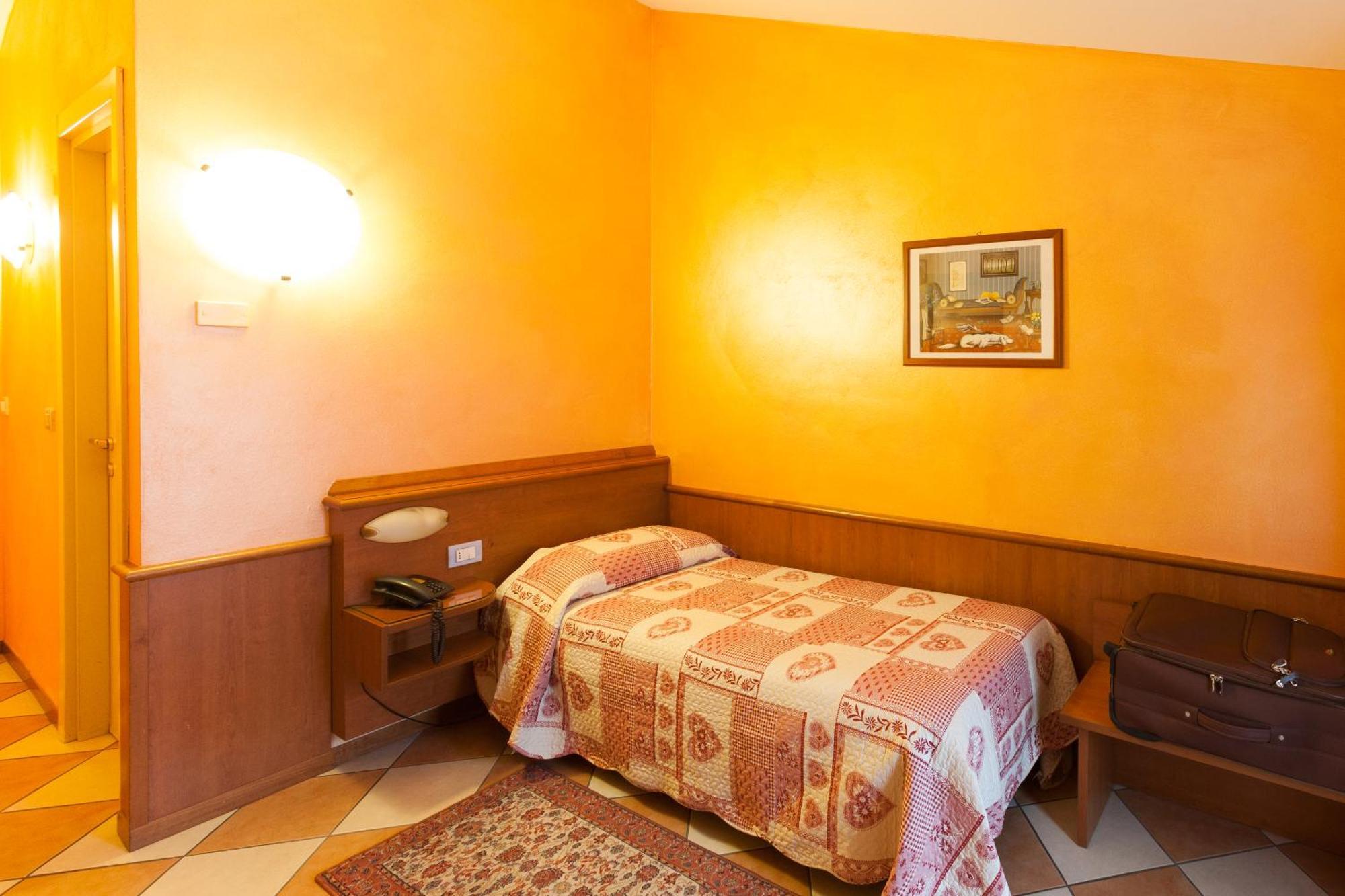 Hotel Antica Fonte เบรเชีย ห้อง รูปภาพ